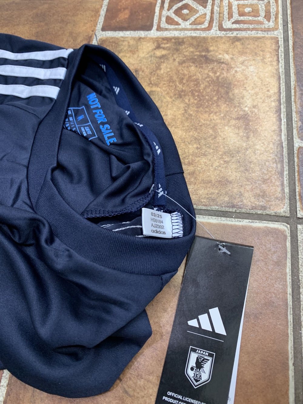 Adidas Japan 2026 World Cup Training Jersey Size M - Picture 5 of 5
